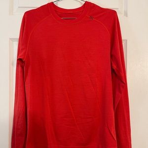 small red lululemon metal vent LS